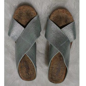Lucky Brand Miller 2 Metallic Wedge Cork Soft Bed Sandals(117)
